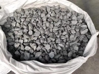 Kõrge süsiniku räni terase valmistamiseks desoksüdatsiooniks